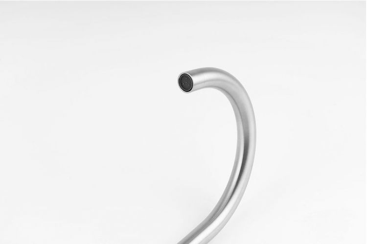 Смеситель для кухни Knotlor Streamline SS-01 цвет Матовая сталь Смеситель для кухни Knotlor Streamline SS-01 цвет Матовая сталь