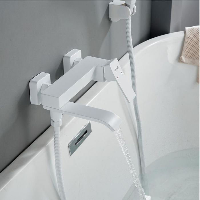 Смеситель для ванны Shevanik S4002C цвет Белый