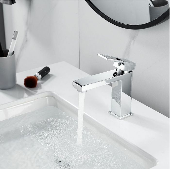 Смеситель для раковины Raffine F0196 цвет Хром