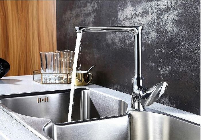 Смеситель для кухни Lemark Nero LM0205C Хром