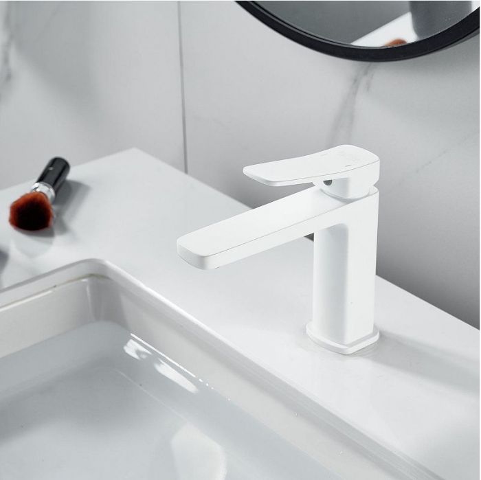 Смеситель для раковины Raffine F0199C цвет Белый