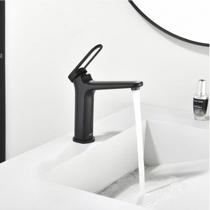 Смеситель для раковины Black&White Gravity GF-7109-MB 7109MB цвет Черный матовый