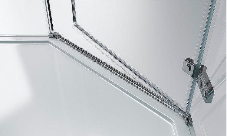 Душевой уголок BelBagno Kraft 80х80 KRAFT-P-1-80-C-Cr-L профиль Хром стекло прозрачное Душевой уголок BelBagno Kraft 80х80 KRAFT-P-1-80-C-Cr-L профиль Хром стекло прозрачное