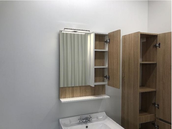 Зеркало со шкафом Comforty Рига 60 00004142211 Дуб сонома