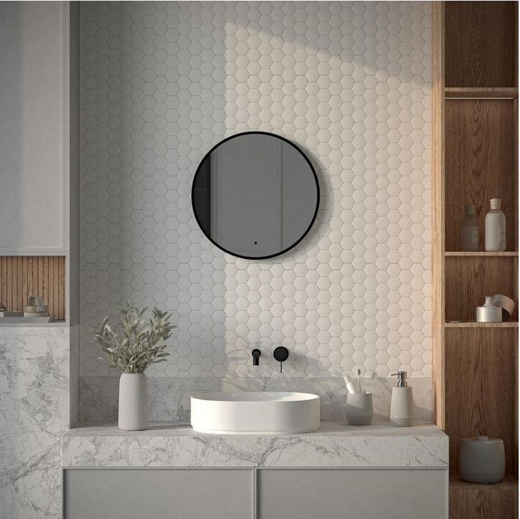 Зеркало Defesto Aura 50х50 DF 2982R с подсветкой 12W-4500K/ИК - выключатель/Нейтральный белый свет/Черная рама Зеркало Defesto Aura 50х50 DF 2982R с подсветкой 12W-4500K/ИК - выключатель/Нейтральный белый свет/Черная рама