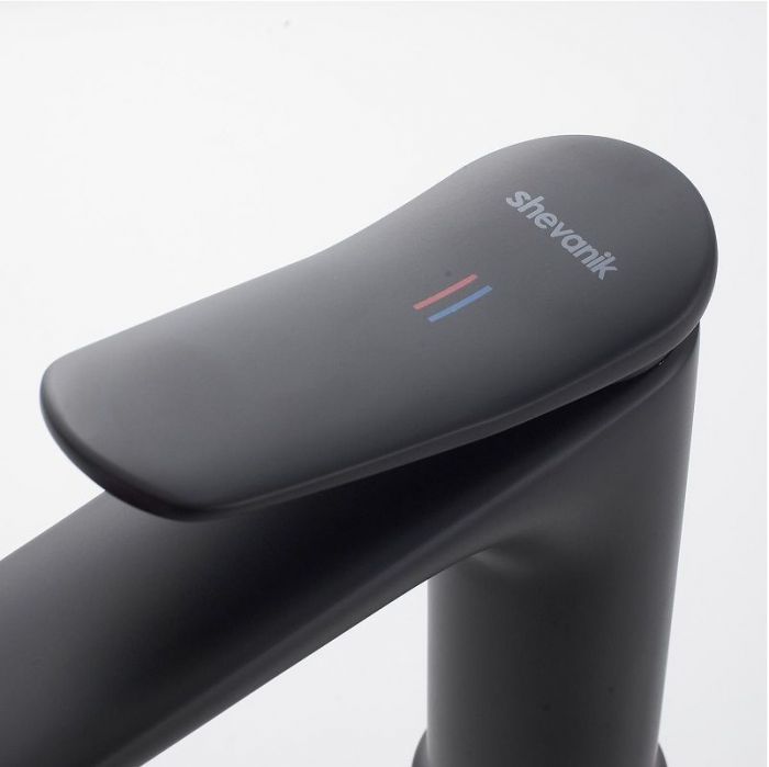 Смеситель для раковины Shevanik S4701H цвет Черный