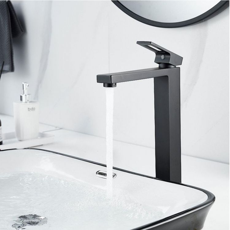 Смеситель для раковины Raffine F1196H цвет Черный