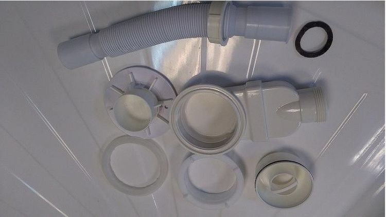 Сифон для душевого поддона Ceruttispa 6055 Серый