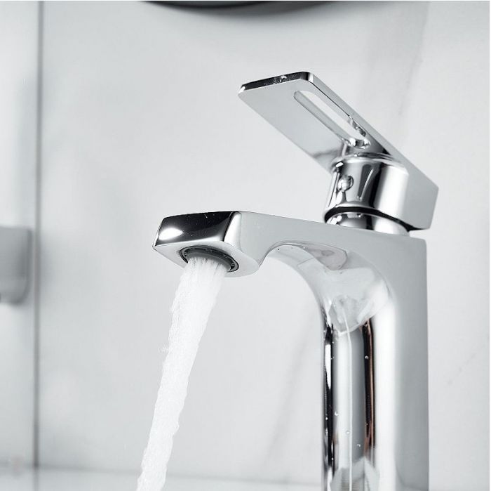 Смеситель для раковины Raffine F171 с гигиеническим душем цвет Хром