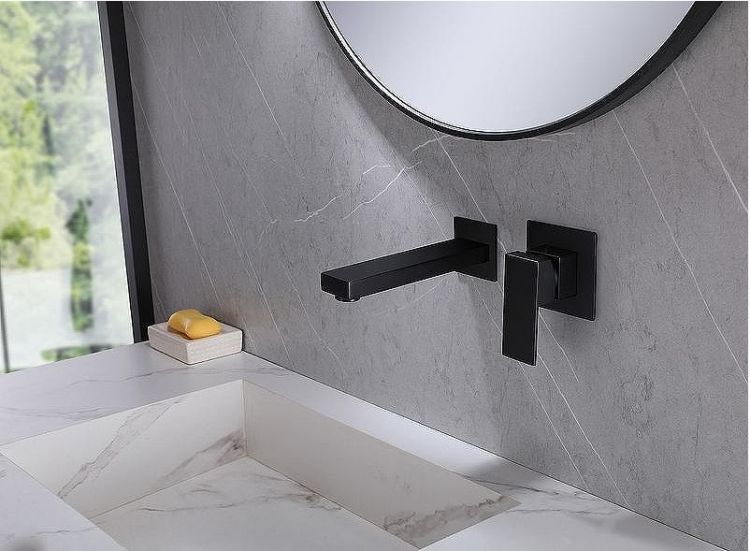 Смеситель для раковины Abber Daheim AF8212B Черный матовый Смеситель для раковины Abber Daheim AF8212B Черный матовый