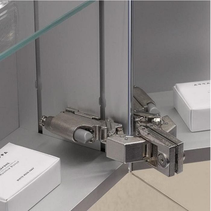 Зеркальный шкаф Emco Pure 60 9797 050 81 с подсветкой Серебро