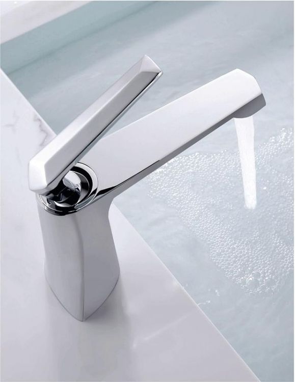 Смеситель для раковины Fashun A1061 цвет Хром