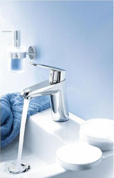 Смеситель для раковины Grohe Eurodisc Cosmopolitan 3319020E Хром