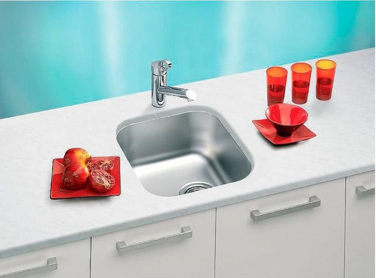 Кухонная мойка Alveus Variant 40 SAT-90 340x400x180 1009392 Сатинированная сталь Кухонная мойка Alveus Variant 40 SAT-90 340x400x180 1009392 Сатинированная сталь