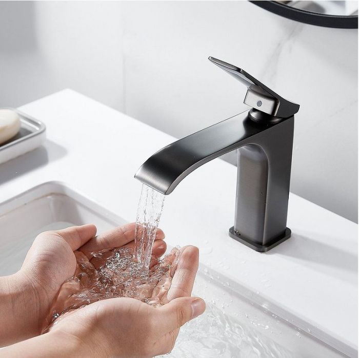 Смеситель для раковины Shevanik S4001T цвет Оружейная сталь