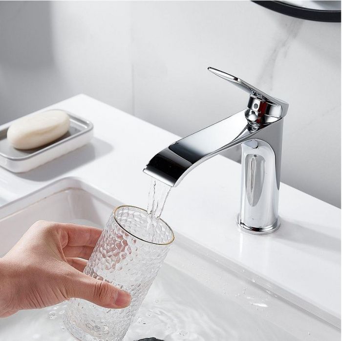 Смеситель для раковины Shevanik S4101 цвет Хром