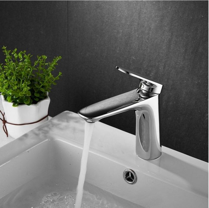 Смеситель для раковины Raffine F0185 цвет Хром