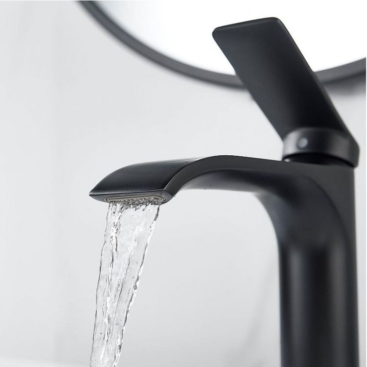 Смеситель для раковины Shevanik S4101H цвет Черный Смеситель для раковины Shevanik S4101H цвет Черный