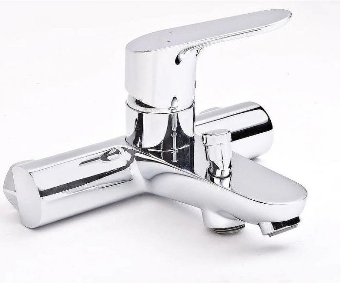 Смеситель для ванны Hansgrohe Focus E2 31940000 Хром