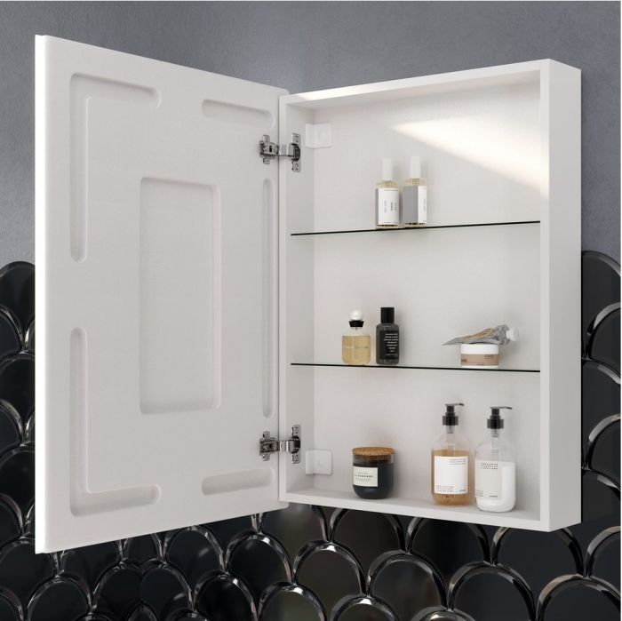 Зеркальный шкаф SANCOS Cube с подсветкой 600х140х800, CU600