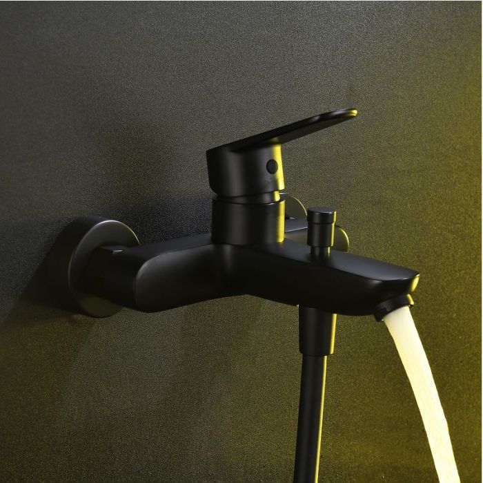 Смеситель для ванны Abelsberg Lineara UNF25747MB цвет Вулканический черный