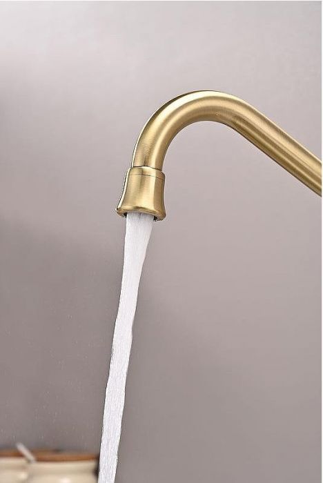 Смеситель для кухни Paulmark Retro Re213226-BR Бронза