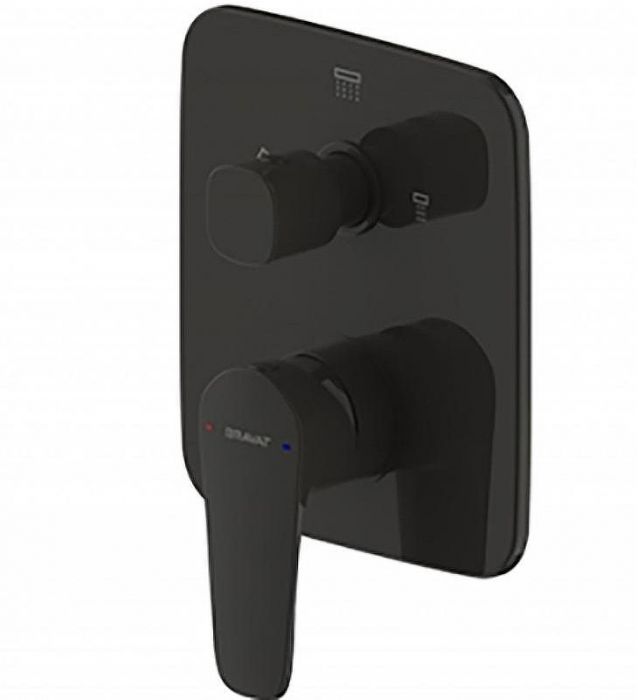 Смеситель для душа Bravat Source PB8173218BW-3-ENG Черный матовый