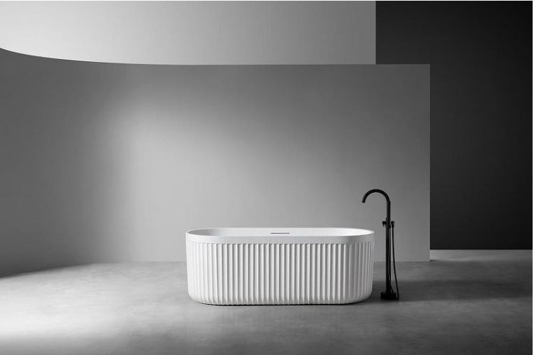 Ванна из искусственного камня Abber Stuttgart 170x75 AM9925 Белая матовая без гидромассажа