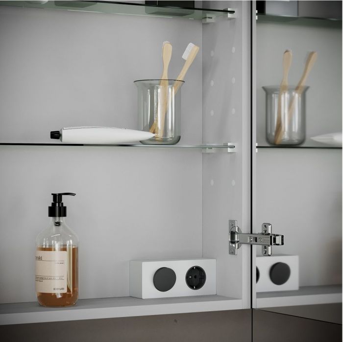 Зеркальный шкаф SANCOS Hilton с LED подсветкой 800x148х740, Z800