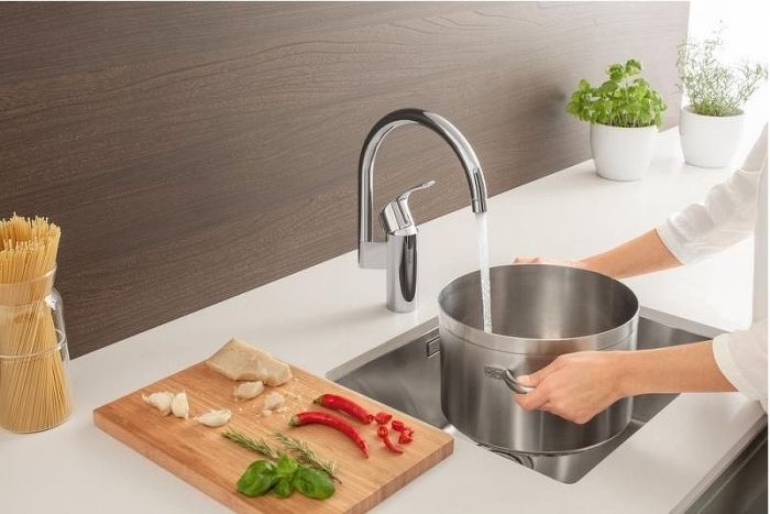 Смеситель для кухни Grohe Eurosmart New 33202002 Хром