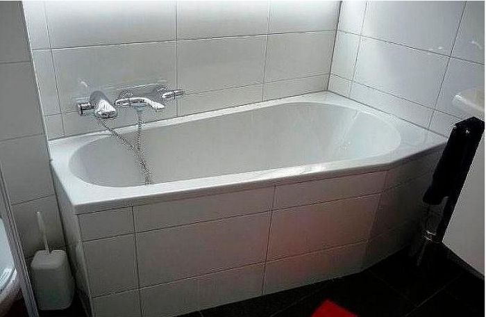 Акриловая ванна Riho Delta 150x80 B067001005 (BB8100500000000) L без гидромассажа