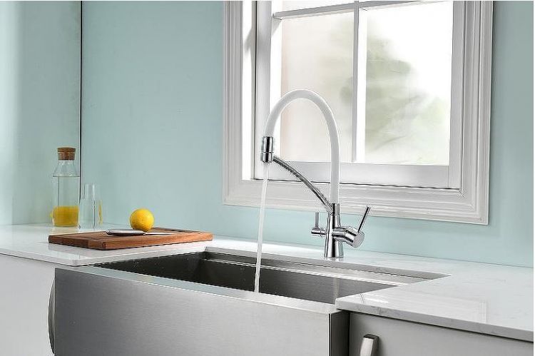 Смеситель для кухни Paulmark Siegen Si213111-CRw Хром Белый Смеситель для кухни Paulmark Siegen Si213111-CRw Хром Белый