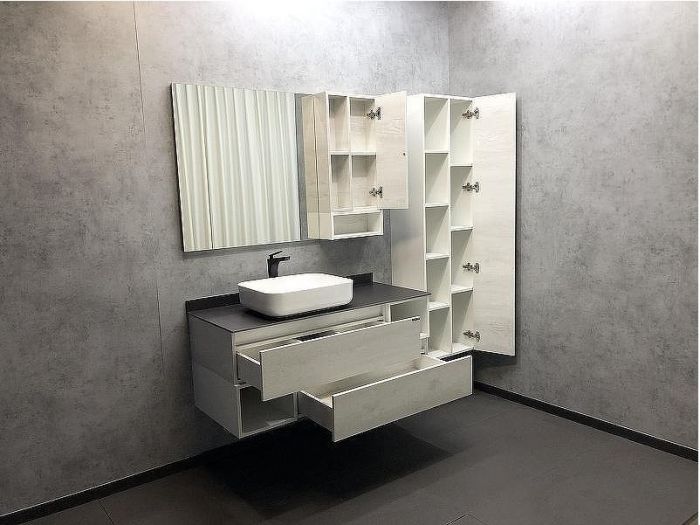 Шкаф пенал Comforty Прага 45 00004136272 подвесной Дуб белый