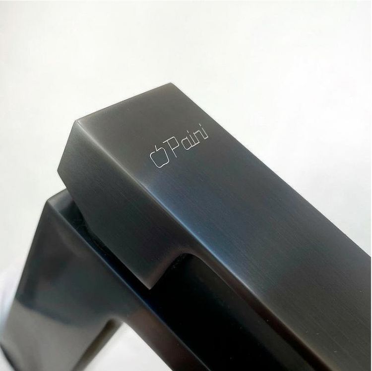 Смеситель для раковины Paini Grazia 21PZ205M Черный матовый