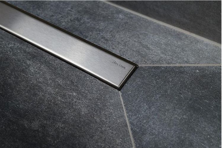 Душевой поддон из вспененного полистирола Pestan 90х90 Confluo Board Uni 40007821BG под плитку со встроенным душевым лотком Frameless Line Black Glass 550