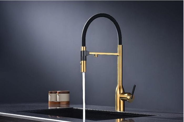 Смеситель для кухни Paulmark Magneto One Ma213188-BG Брашированное золото