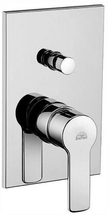 Смеситель для душа Paffoni Red RED015CR/M цвет Хром Смеситель для душа Paffoni Red RED015CR/M цвет Хром