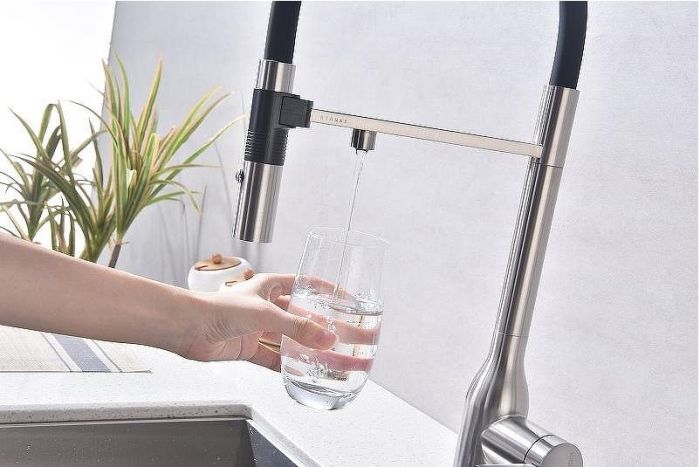 Смеситель для кухни Paulmark Magneto One Ma213188-BS Брашированная сталь