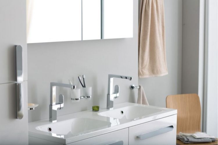 um_chrom120_1.jpg um_chrom120_1.jpg