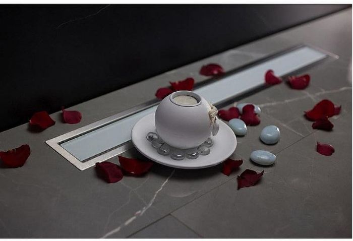 Душевой лоток Pestan Confluo Premium Line 950 White Glass 13000352 с двухсторонней решеткой Хром матовый Белый глянцевый