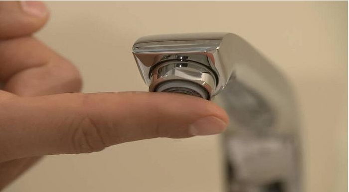 Смеситель для раковины Hansgrohe Metris 31087000 Хром