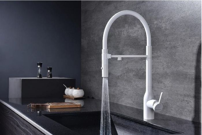 Смеситель для кухни Paulmark Magneto One Ma213188-WH Белый матовый