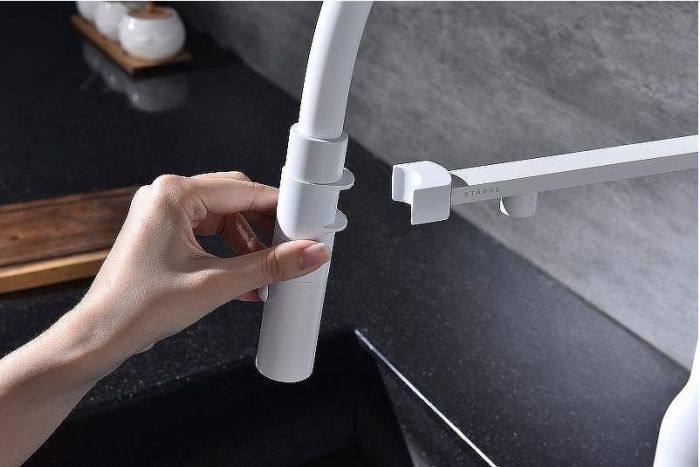 Смеситель для кухни Paulmark Magneto One Ma213188-WH Белый матовый