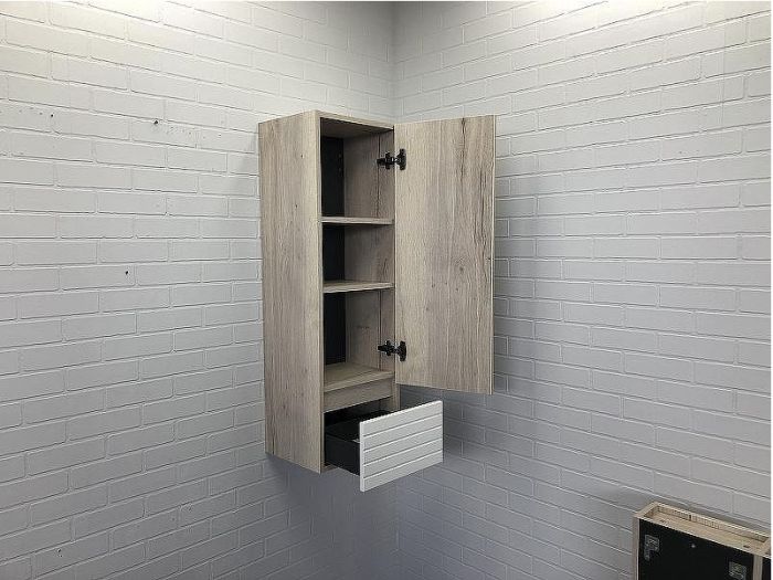 Шкаф пенал Comforty Страсбург 35 00-00006574 подвесной Дуб дымчатый Белый матовый