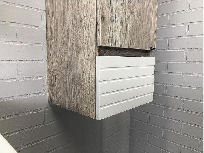 Шкаф пенал Comforty Страсбург 35 00-00006574 подвесной Дуб дымчатый Белый матовый