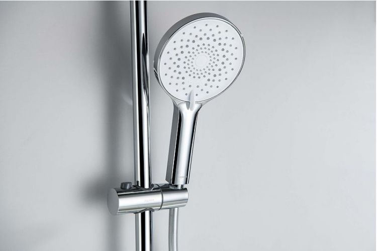 Душевой гарнитур Aquatek Лугано AQ2022CR цвет Хром Душевой гарнитур Aquatek Лугано AQ2022CR цвет Хром