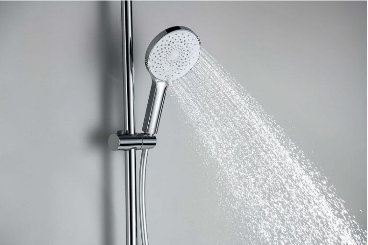 Душевой гарнитур Aquatek Лугано AQ2022CR цвет Хром Душевой гарнитур Aquatek Лугано AQ2022CR цвет Хром