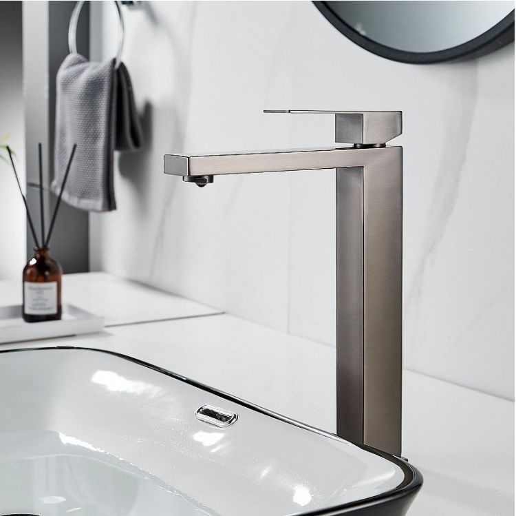 Смеситель для раковины Shevanik S7011T цвет Оружейная сталь Смеситель для раковины Shevanik S7011T цвет Оружейная сталь