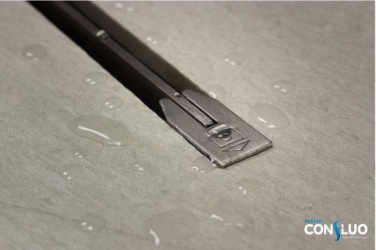 Душевой лоток Pestan Confluo Slim Line 650+ 13100027 с решеткой Хром матовый