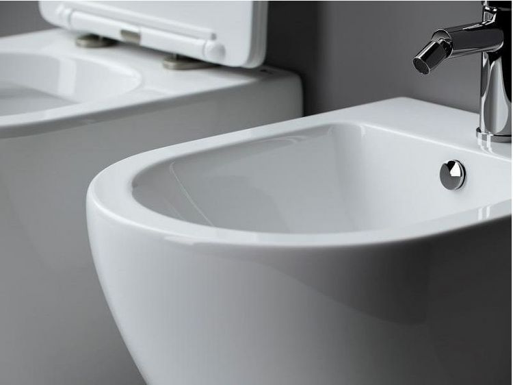 Биде Ceramicanova Metropol CN4003 подвесное Белое